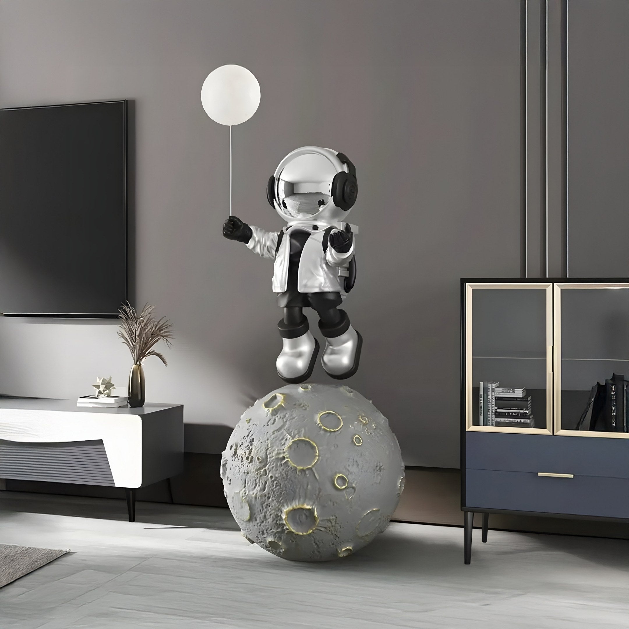 Large Lunar Silver Astronaut Glow Balloon Moonwalk Sculpture - 140cm