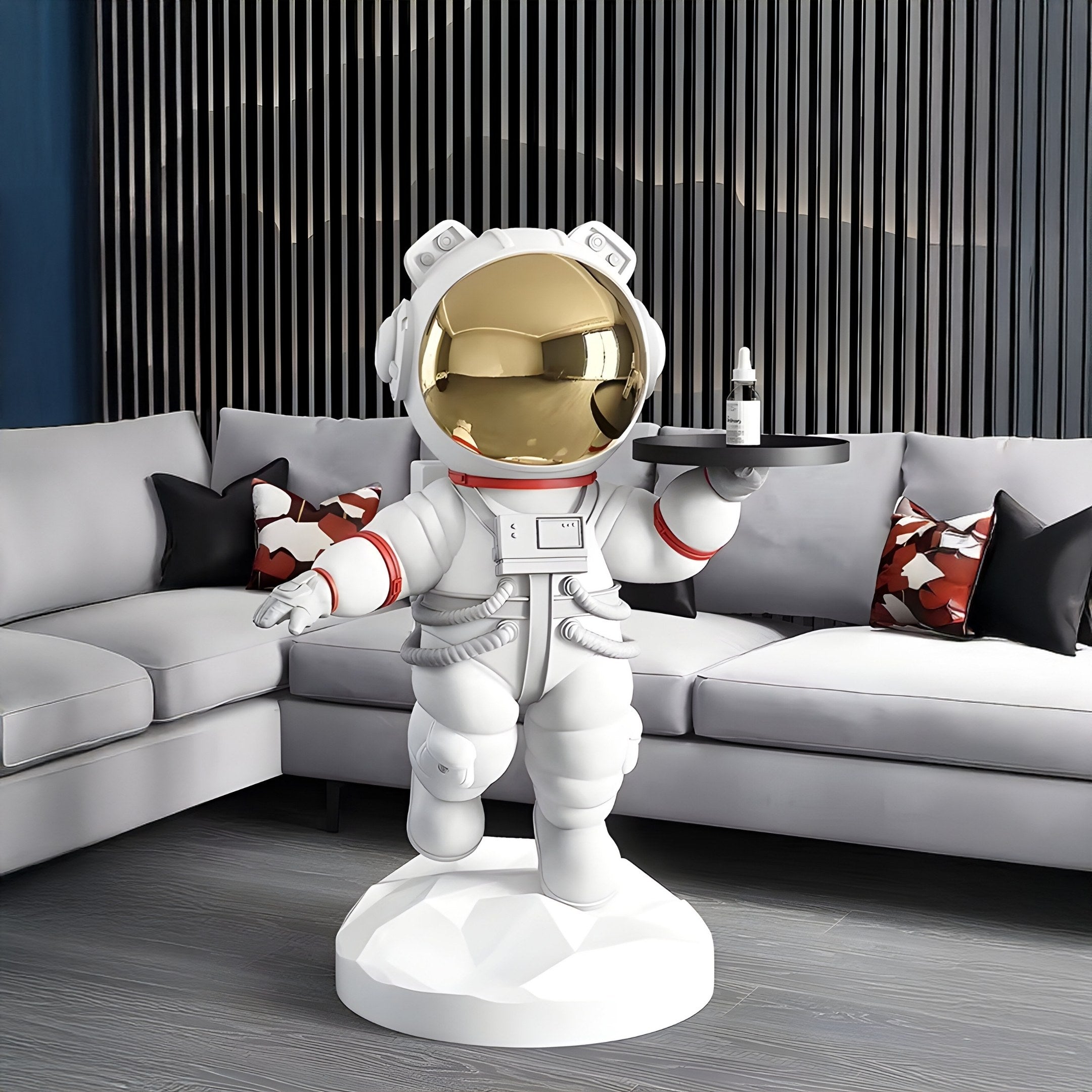MEDIUM NOVA WHITE ASTRONAUT BEAR BUTLER SCULPTURE - 90CM
