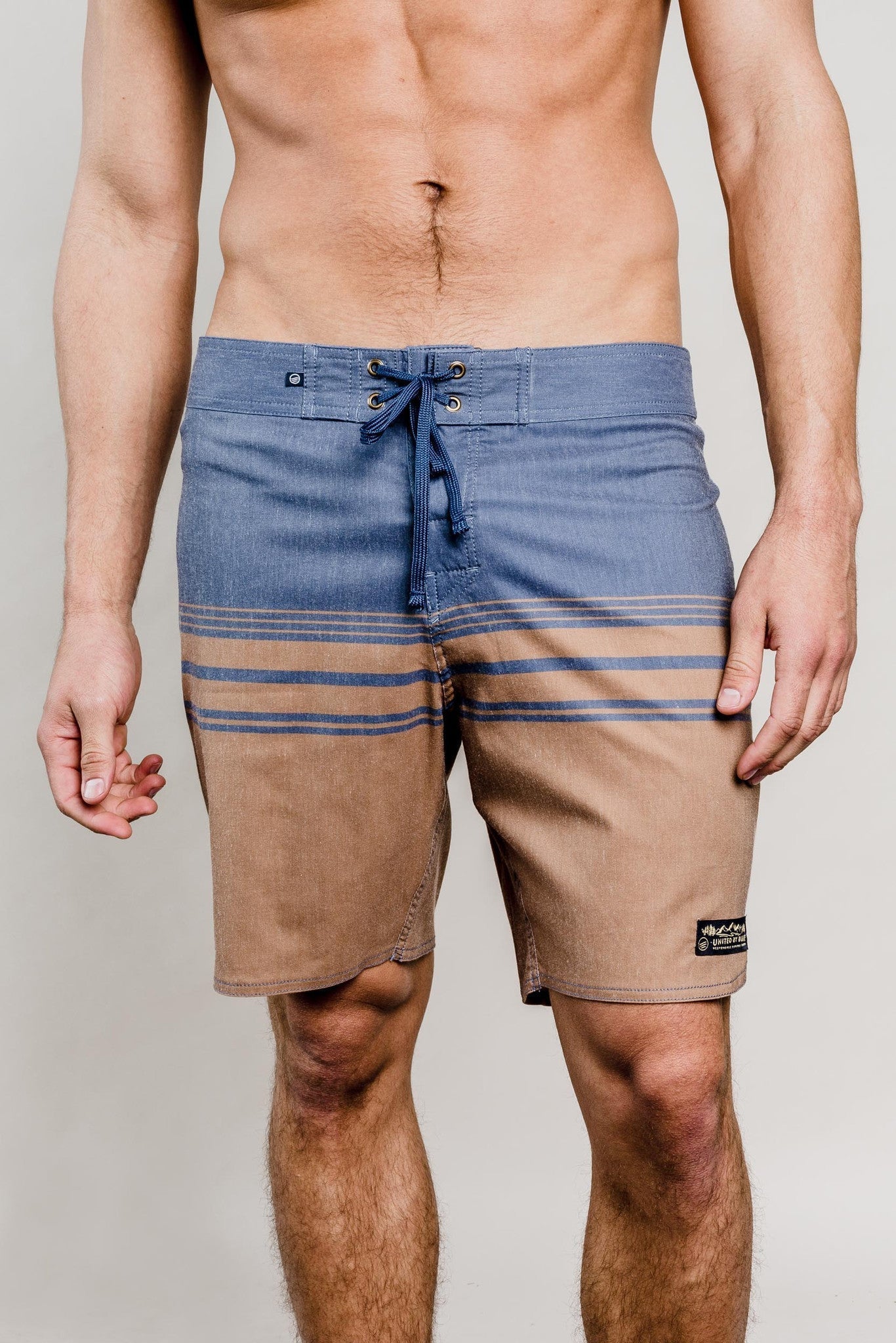 ATESIER HOME BACKWATER SCALLOP BOARDSHORTS