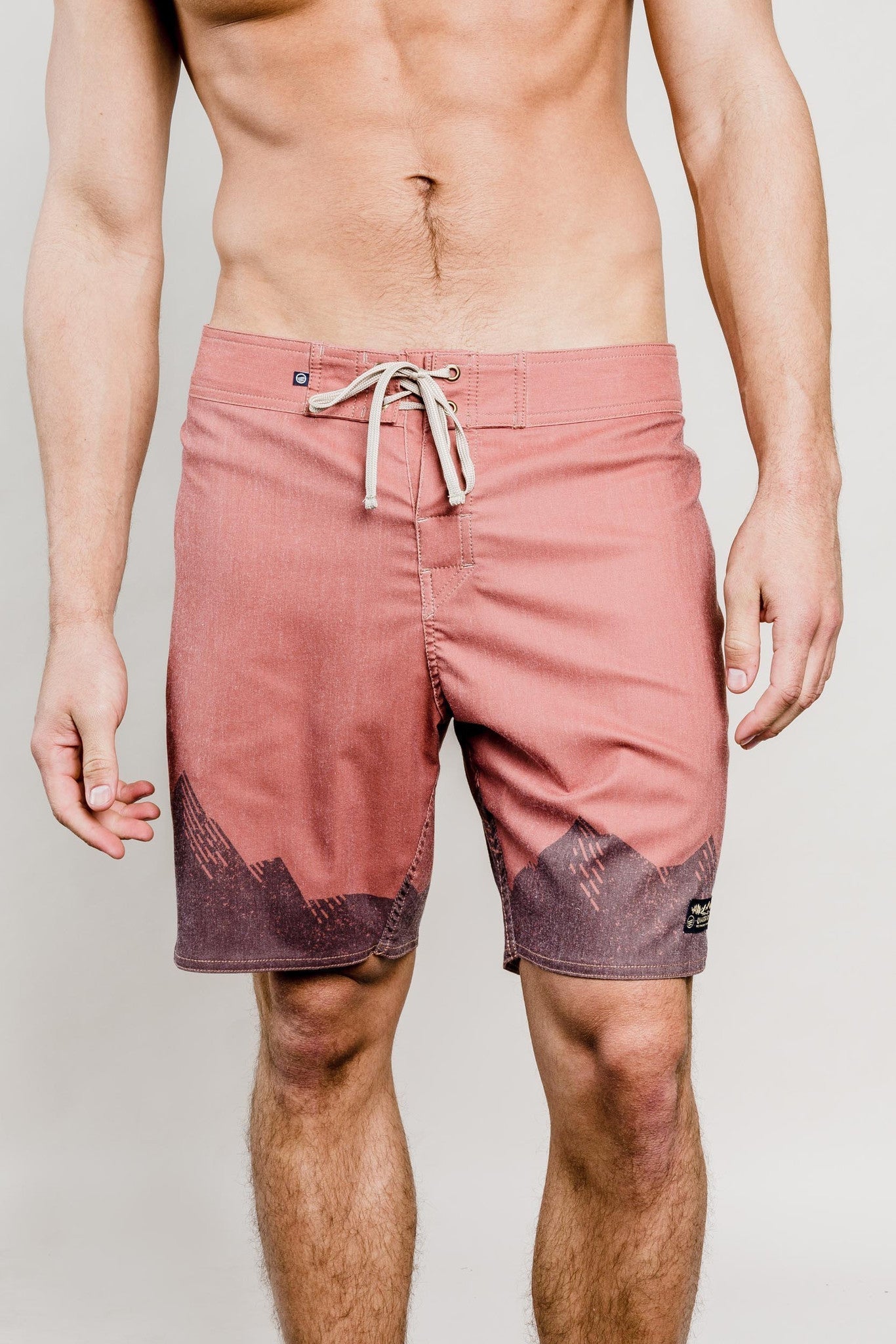 ATESIER HOME RIDGED MOUNTAINS SCALLOP BOARDSHORTS